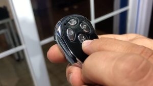 How to Pair Your 4-Button Remote